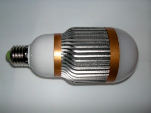 Светодиодная лампа 9 Вт (Е27)